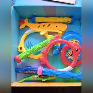 Learning swimming dive toys